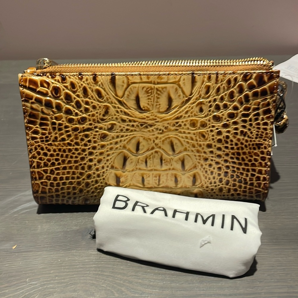 9x6 inch Melbourne wristlet